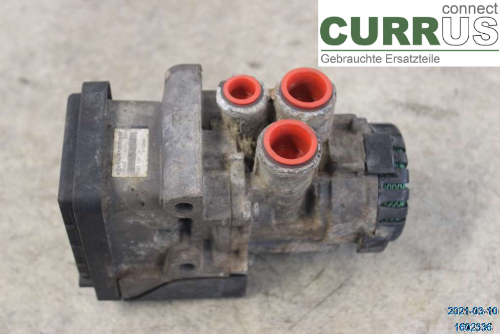 Volvo FH AC control unit 21122034 D13C460