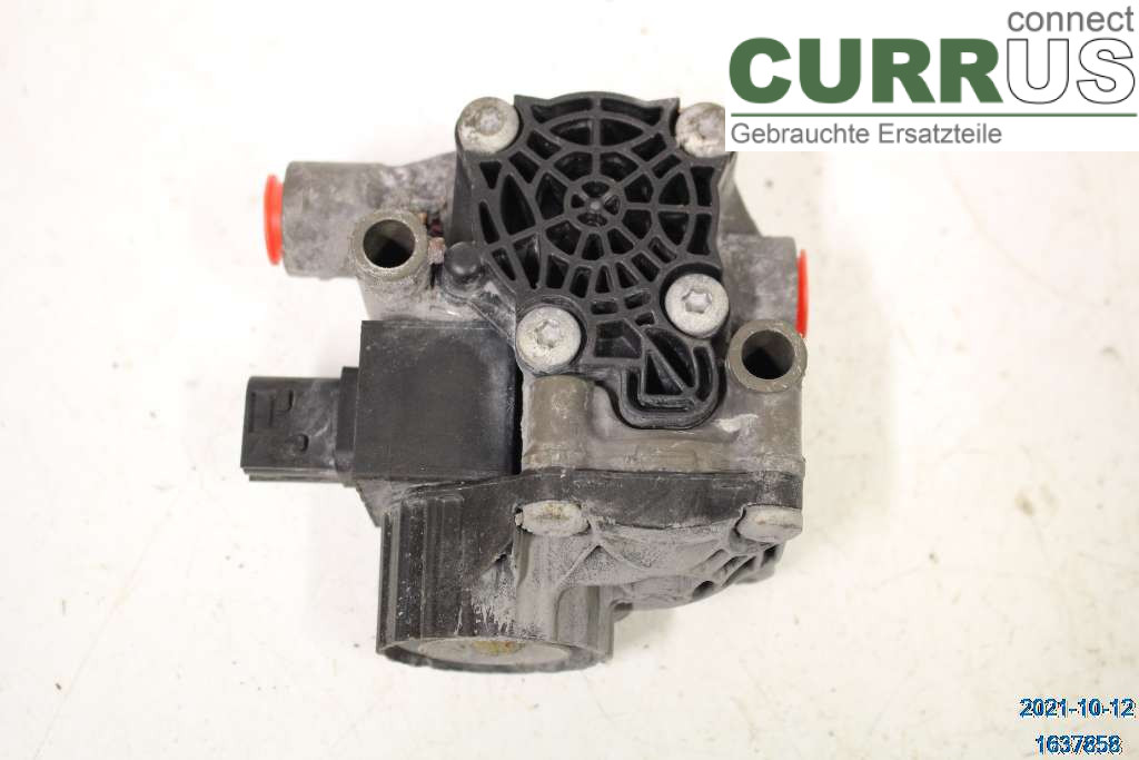 Volvo FH AC control unit 21327360 D16K650