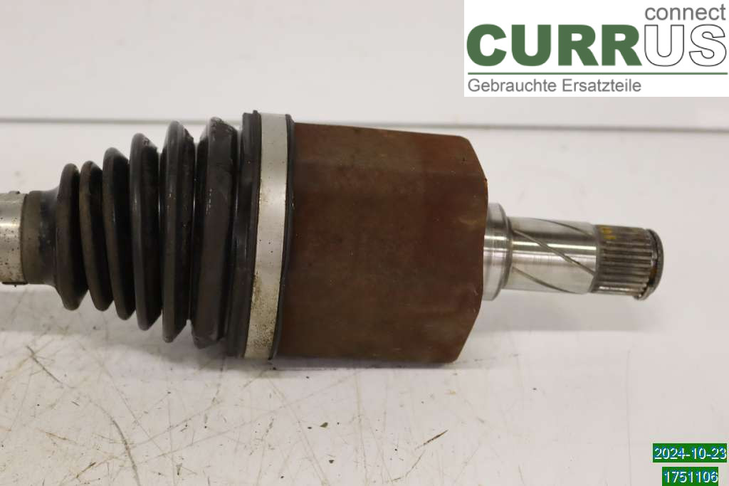 VOLVO V70      05-08 Front axle assembly (4WD) 8252044 2.4