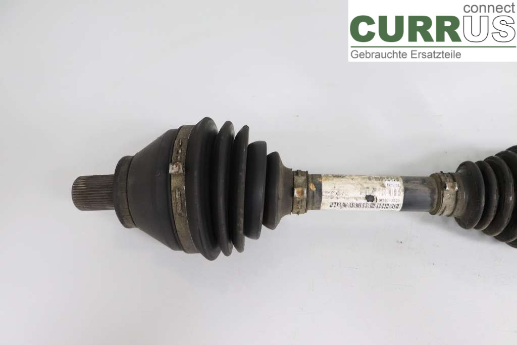 VOLVO V70      08-13 Części układu napędowego 36011299 D5 2,4 185HK