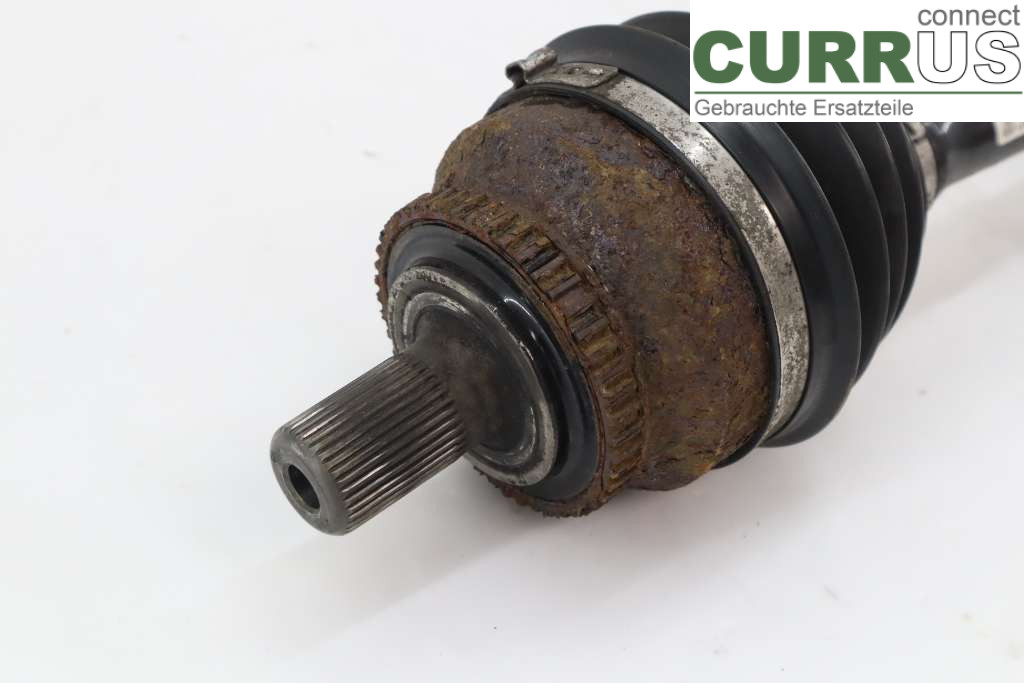 VOLVO S60      01-04 Przedni most (4x4) 8252034 D5244T