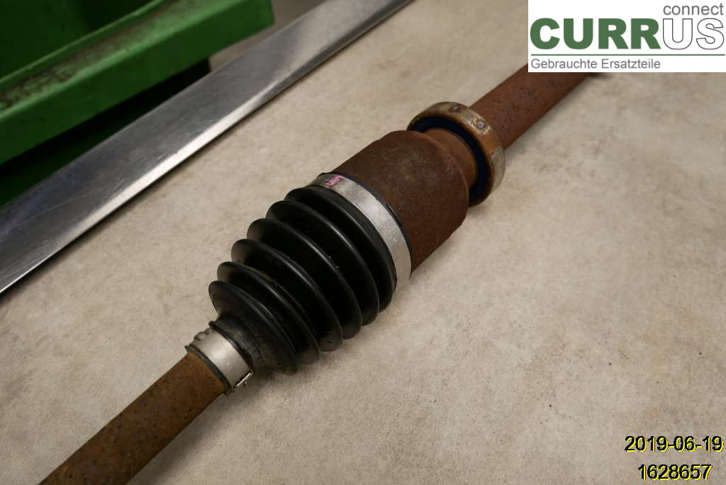 RENAULT CLIO III  06-09 Transmissionsdele 7711368368 D4F-740
