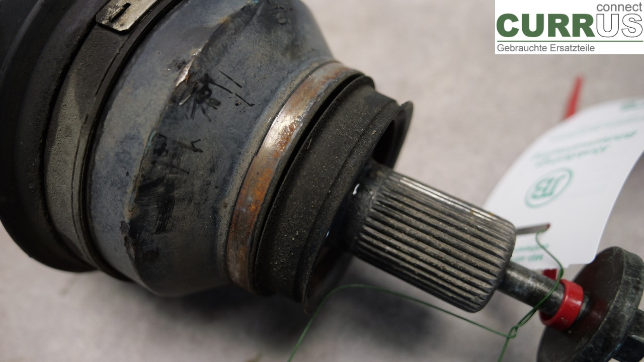 VOLVO S80      99-03 Przedni most (4x4) 8251775 B5244S