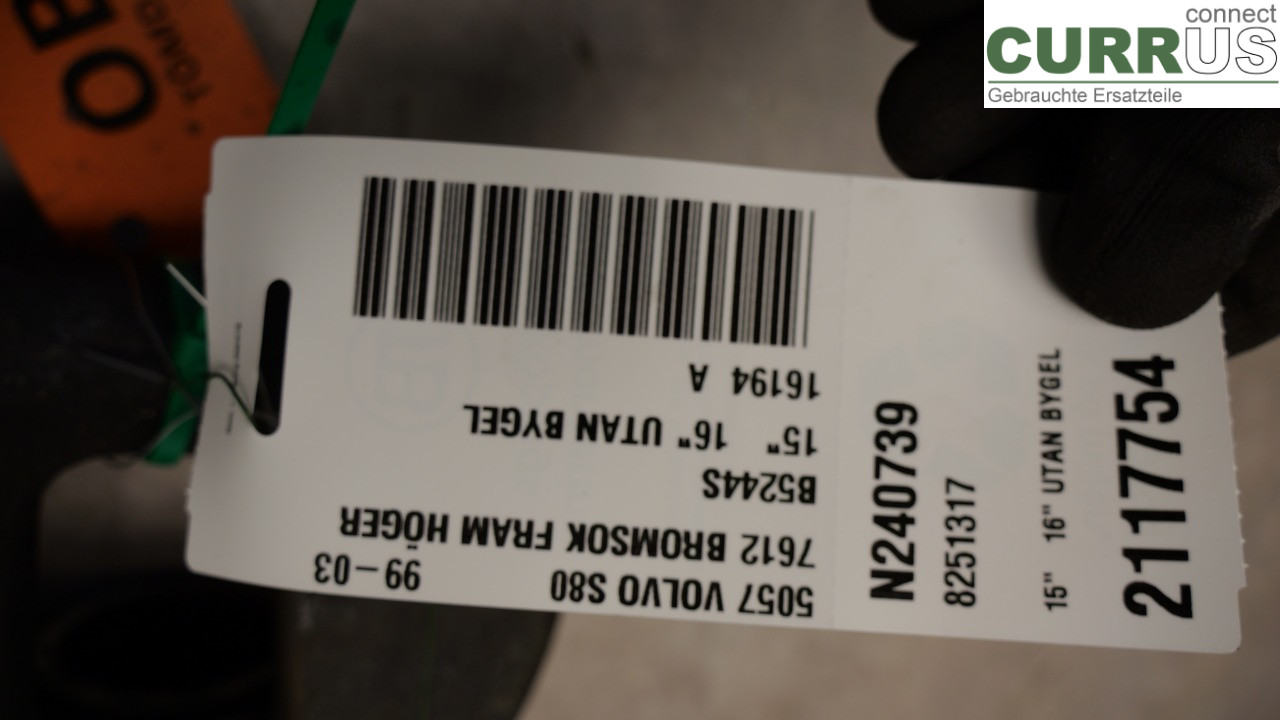 VOLVO S80      99-03 Części układu napędowego 8251776 B5244S