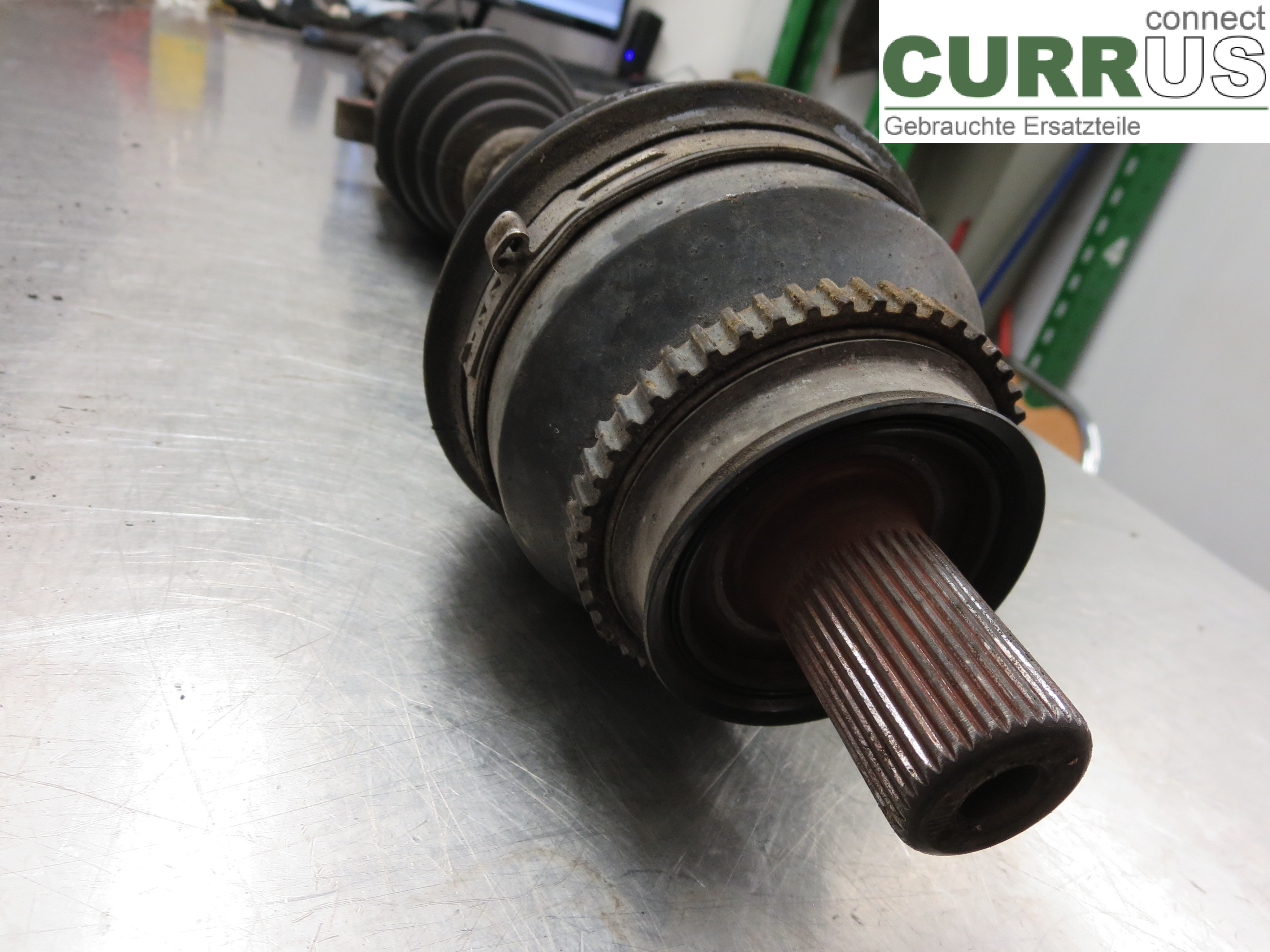 VOLVO S70/V70/XC  97-00 Pièces de transmission 8251761 B5244S2 2.4
