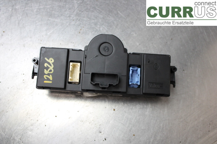 RENAULT MÉGANE II  03-05 Drivaxel fram 8200413906 1,6i/K4M812