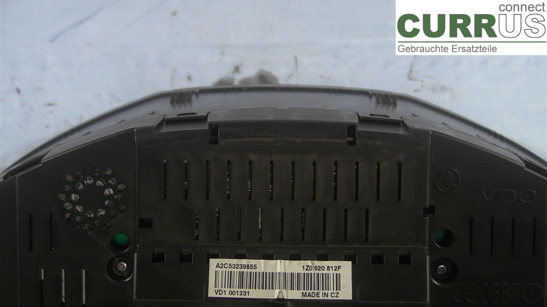  Instrument cluster / comb  1.8TEK