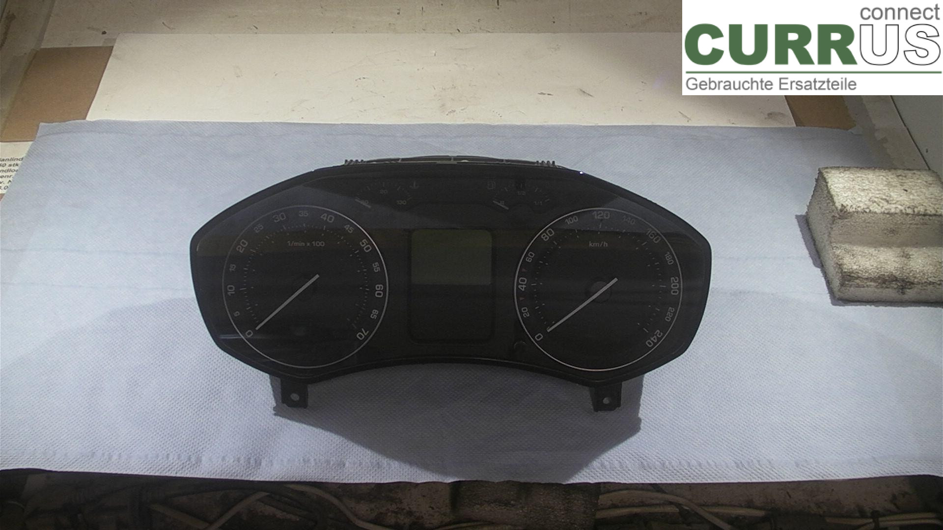  Instrument cluster / comb 1Z0920810B 1.6EK4