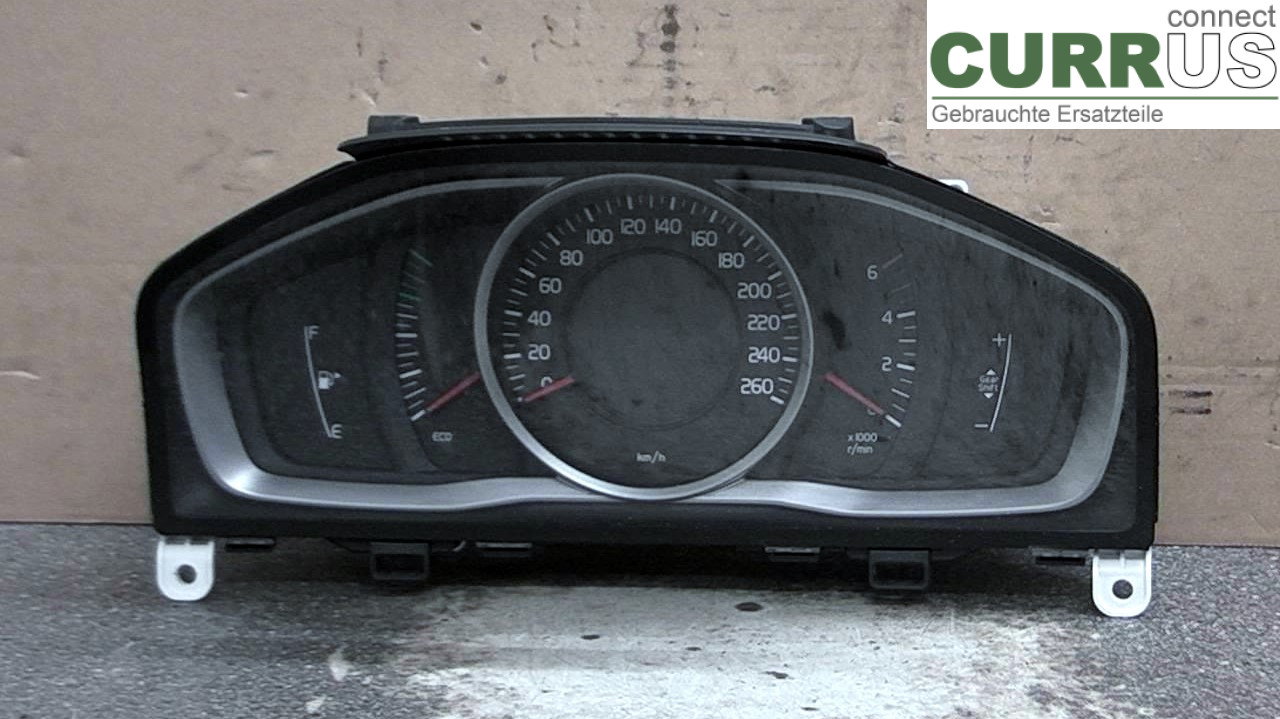  Instrument cluster / comb 31412865 2.0TDI