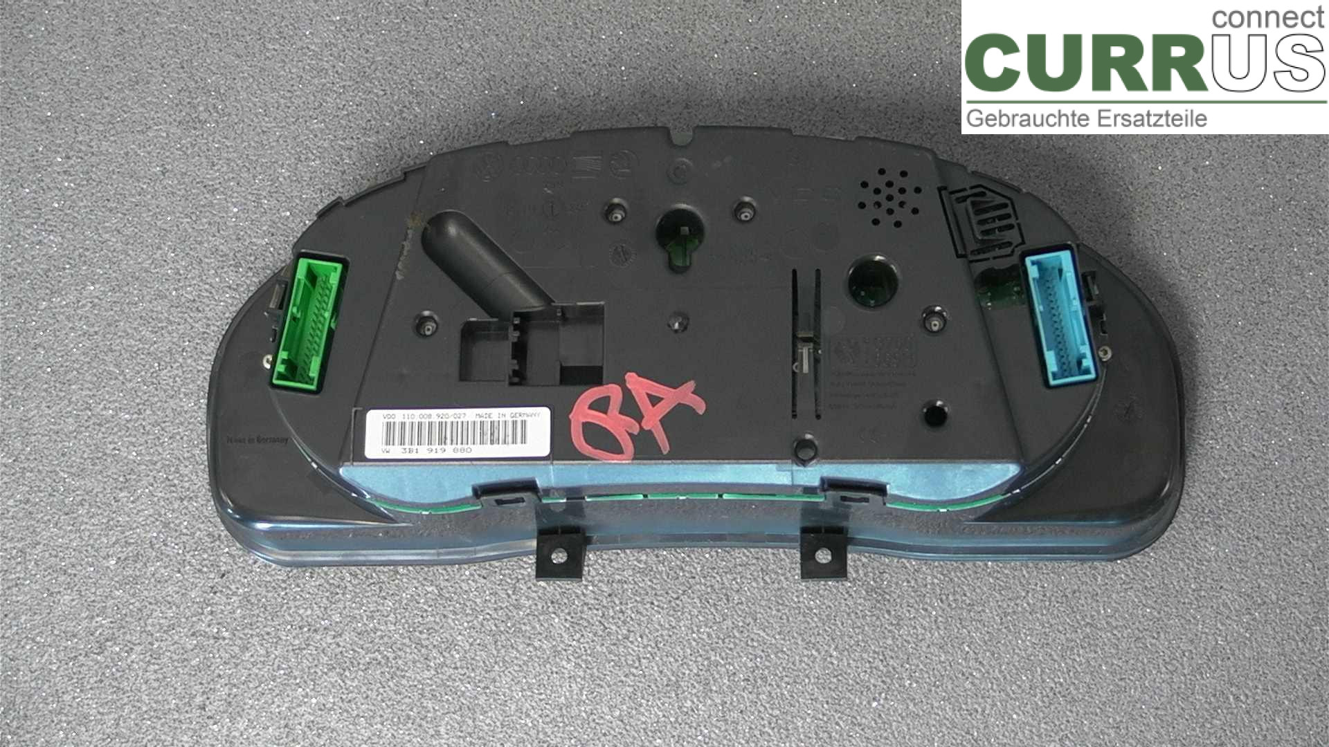  Instrument cluster / comb 3B1919880 2.8V6