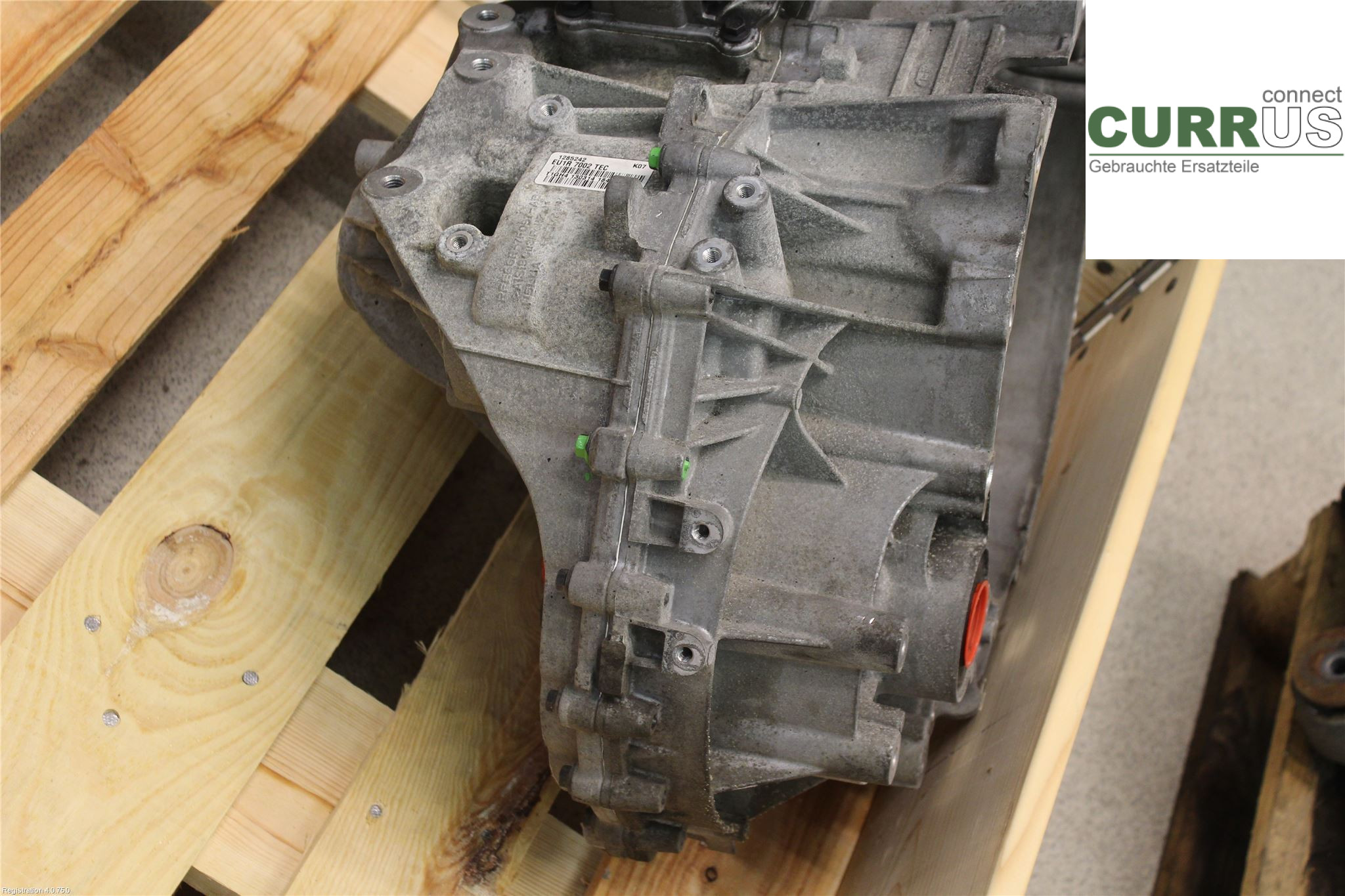 VOLVO V70    14-16 Gearbox (6-speed) 36010330 2.0L D4204T5