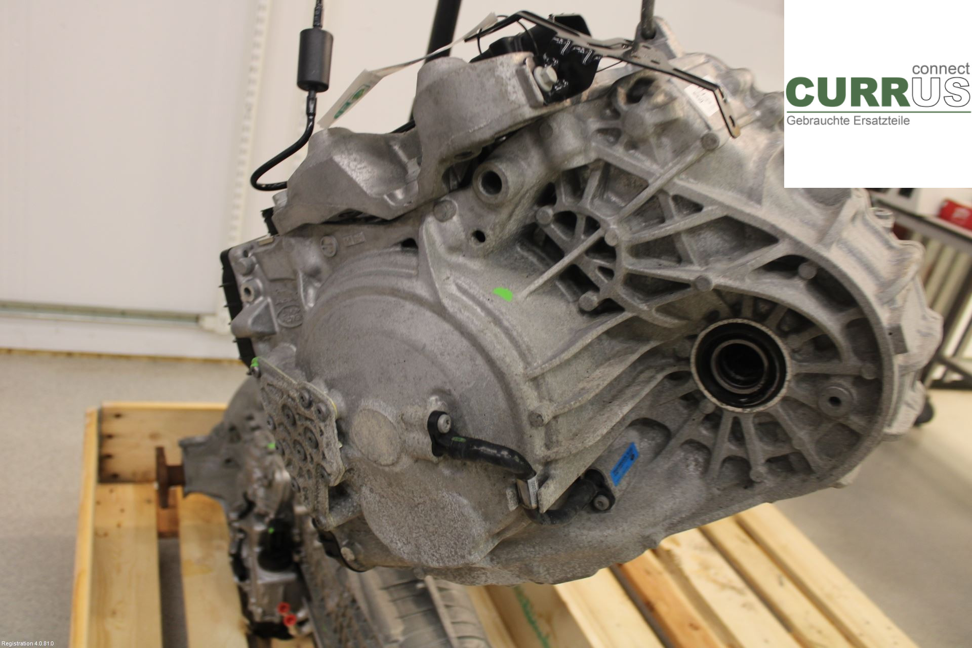 LAND ROVER EVOQUE  L538  11-18 Gearbox (Automatic) LR137599 2.0L AJ200
