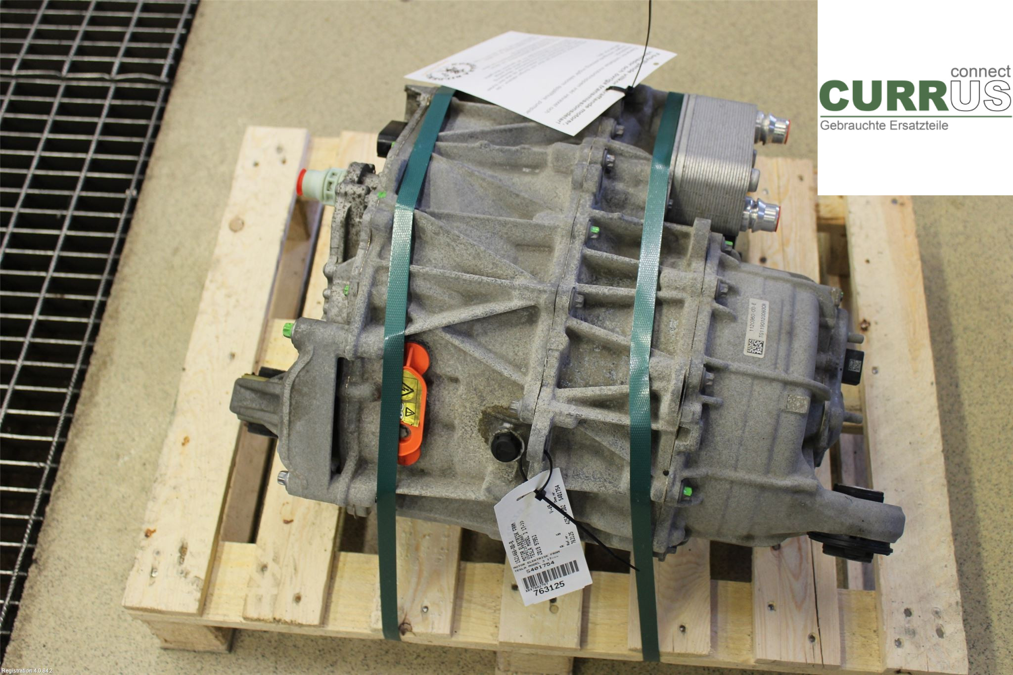 TESLA MODEL 3  17- Engine 1521468-00-B 