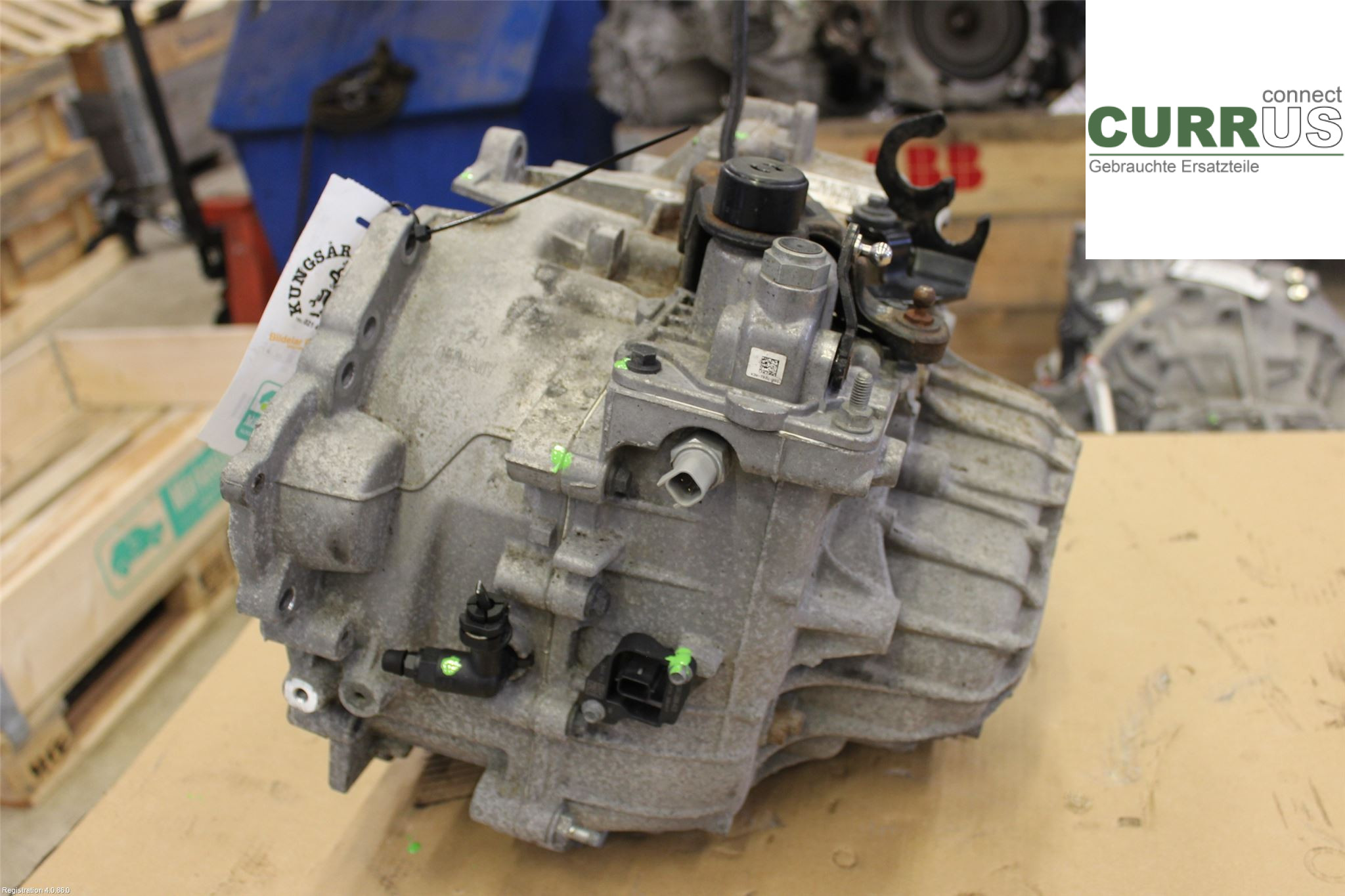 VOLVO V60  11-13 Gearbox (6-speed) 36000614 D5204T7