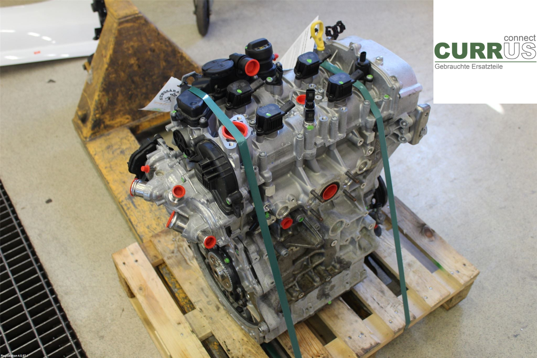 AUDI Q3 F3  19- Motor 05E100032D  1.5L DXDB