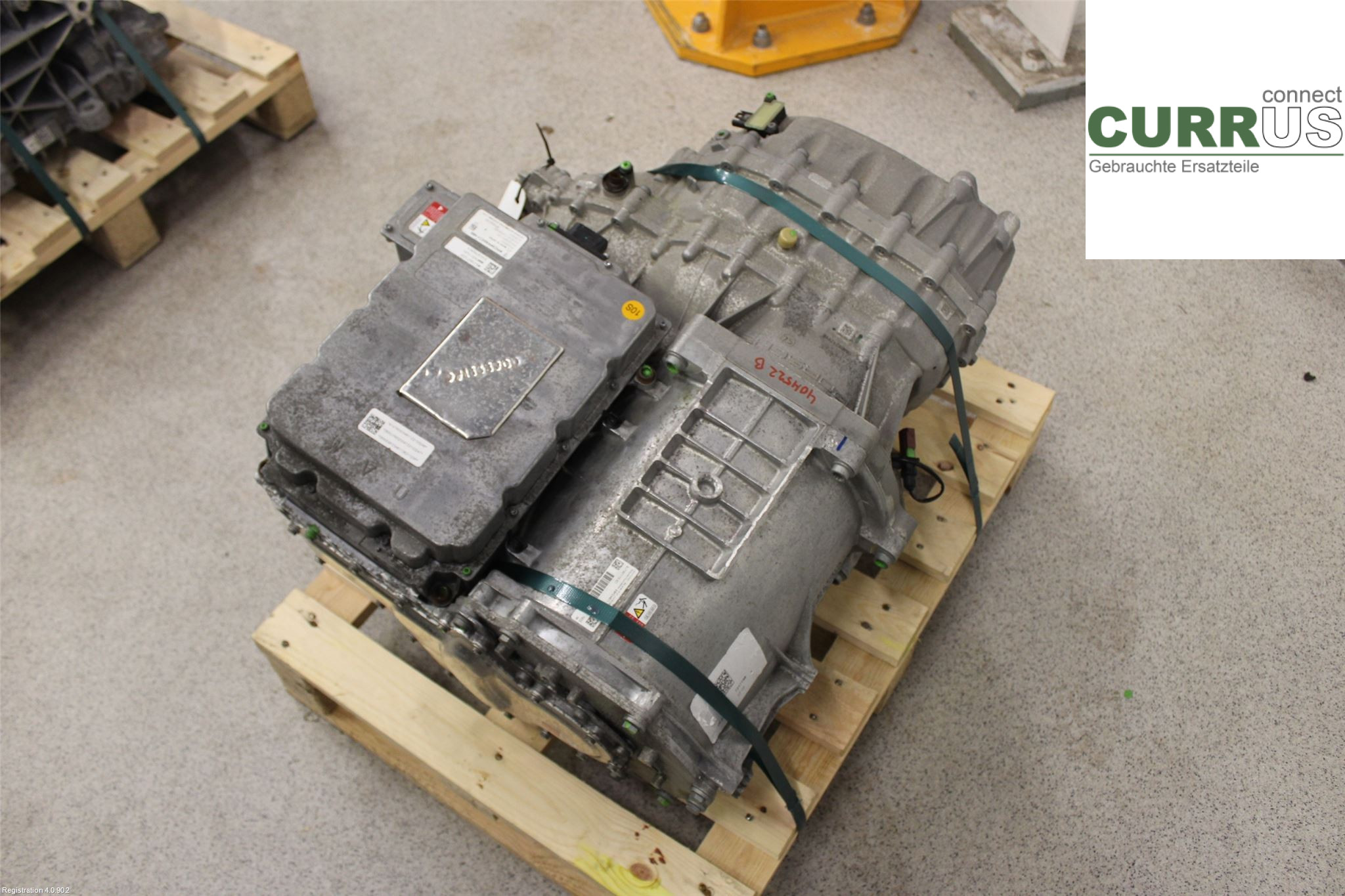 PORSCHE TAYCAN 20- Engine PAD901153DX EBFA