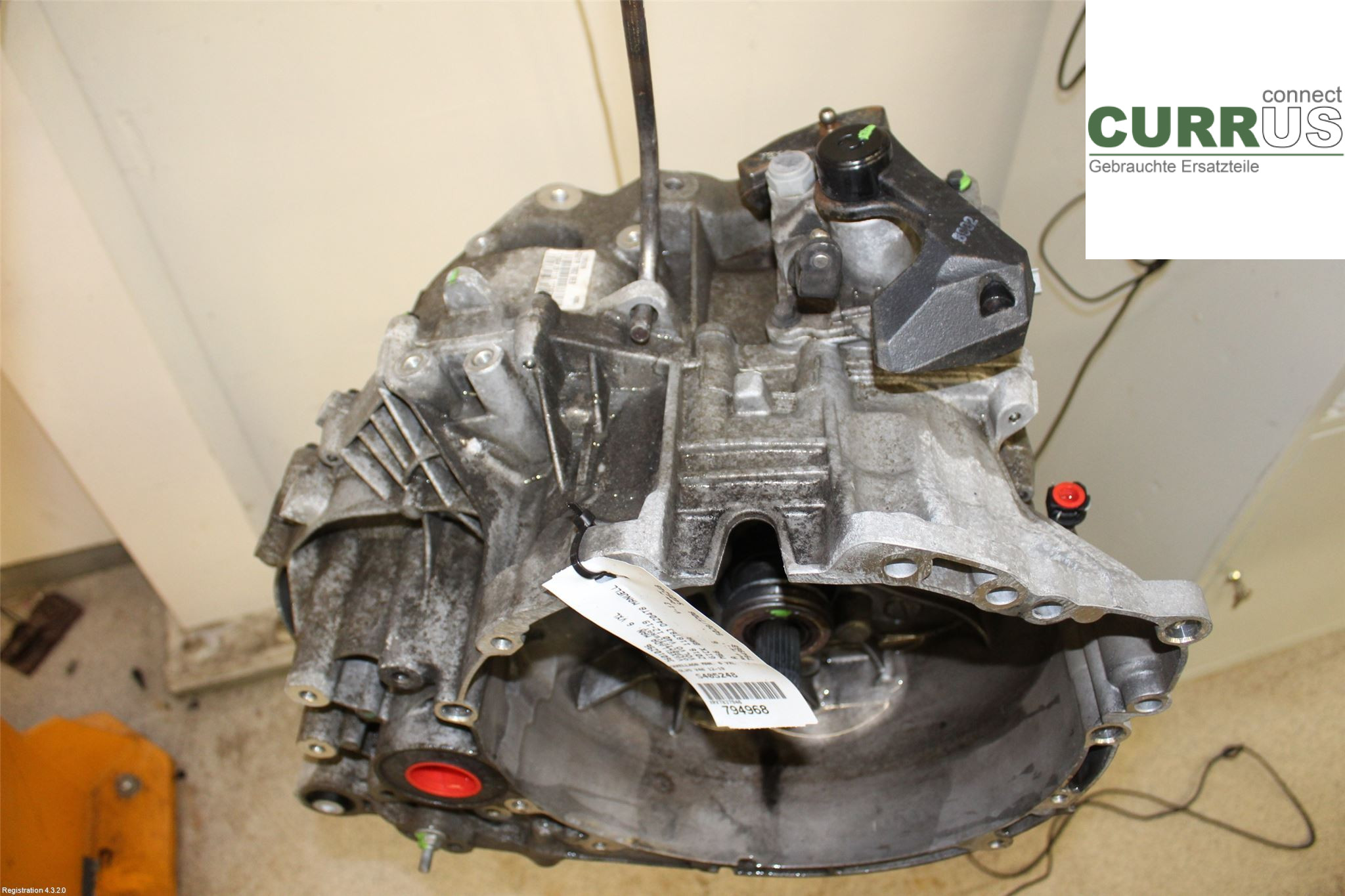 VOLVO V40  12-19 6-Gang-Getriebe 36010296 D4204T8