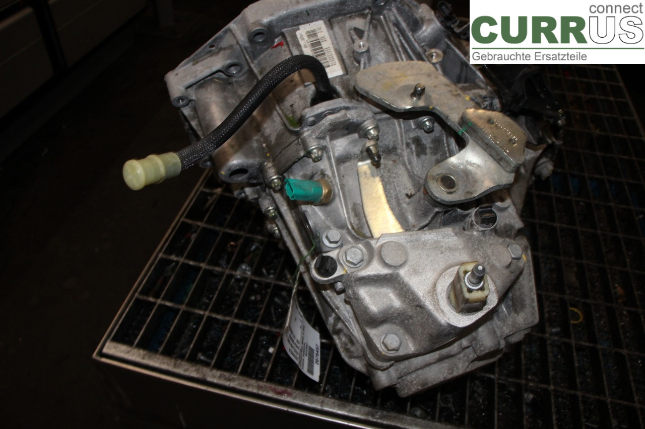 DACIA DOKKER Gearbox (6-speed) 320109927R K9K-612