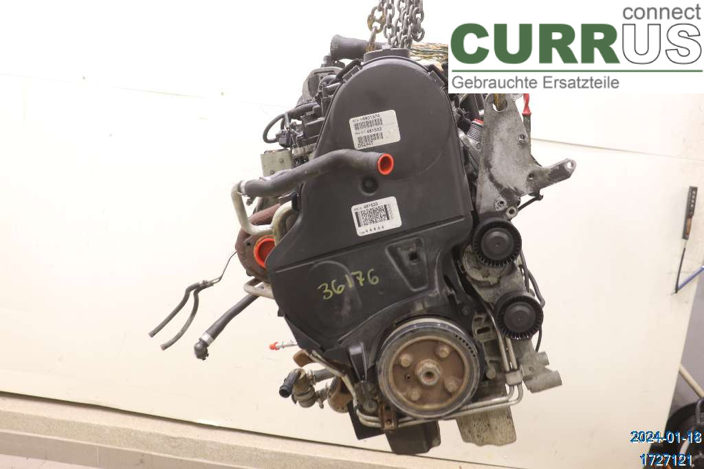VOLVO XC70   05-07 Engine 8252333 2.4