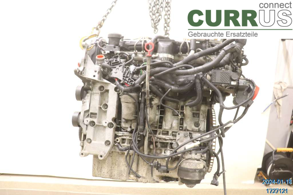 VOLVO XC70   05-07 Engine 8252333 2.4