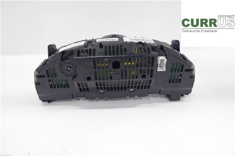 MB CLS-KLASS (C218/X218)   11-17 Instrumentenkombination A2189007302 OM642.853