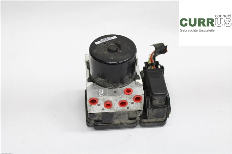 VOLVO V40  12-19 ABS Hydraulic unit 31400645 D4162T