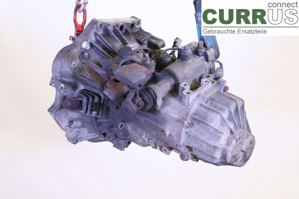 TOYOTA CELICA    00-05 Skrzynia 6-biegowa 30300-2B880 1.8I 143HK