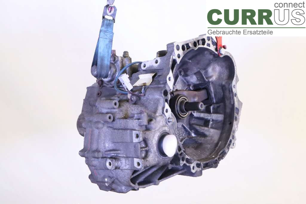 TOYOTA CELICA    00-05 Skrzynia 6-biegowa 30300-2B880 1.8I 143HK