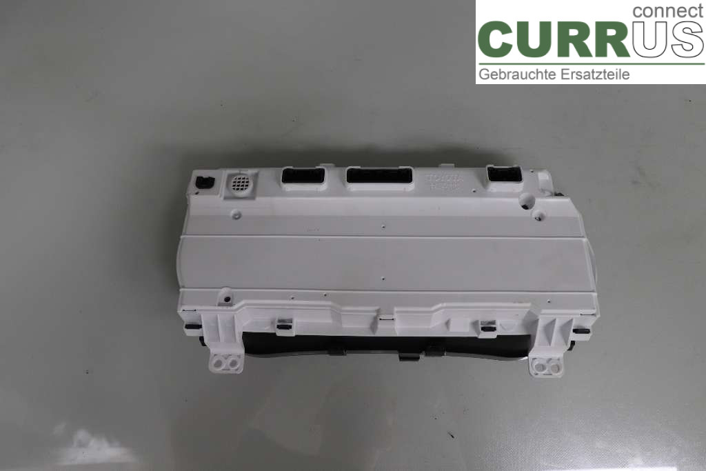 TOYOTA HILUX  16- Instrument cluster / comb 83800-FC890 2.4D-4D 150HK