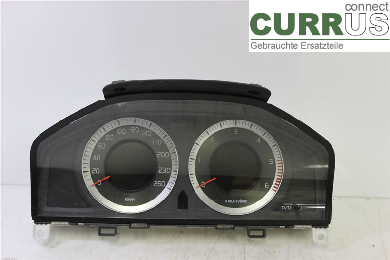 VOLVO V70      08-13 Instrumentkam 36002600 D5 2.4