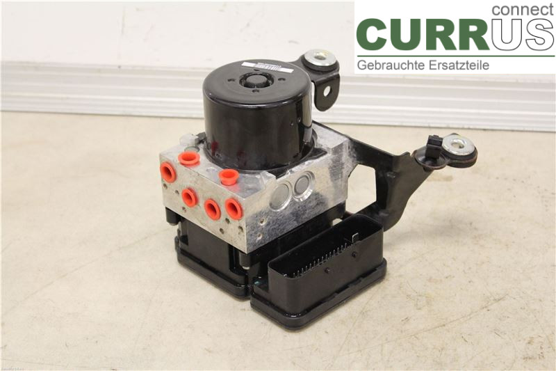 VOLVO V70      08-13 ABS Hydraulic unit 31329140 2,4 D