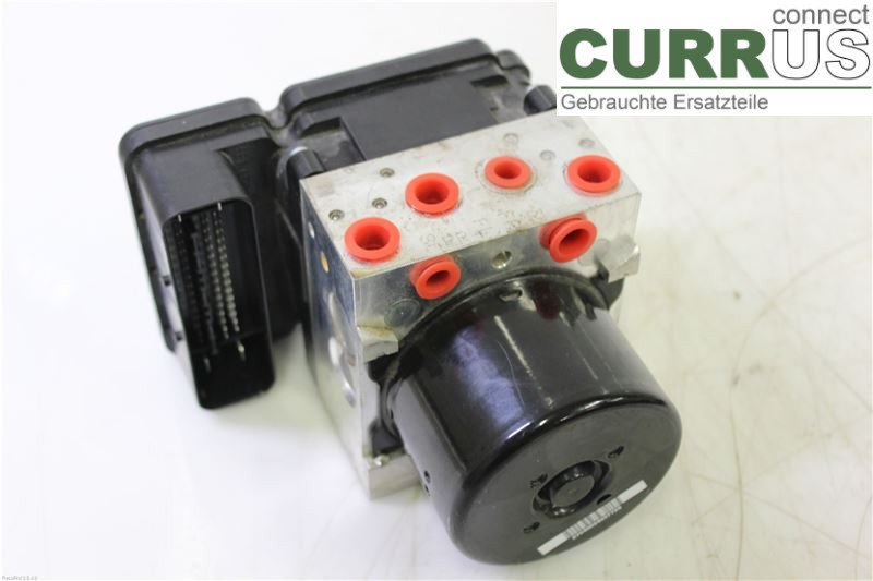 VOLVO V70      08-13 ABS Hydraulic unit 31329140 D3 2.0