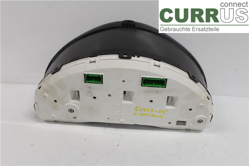 SUBARU OUTBACK   04-06 Instrument cluster / comb  2,5I