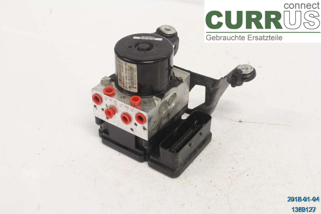 VOLVO V70      08-13 ABS Hydraulic unit 31261143 D5 2,4
