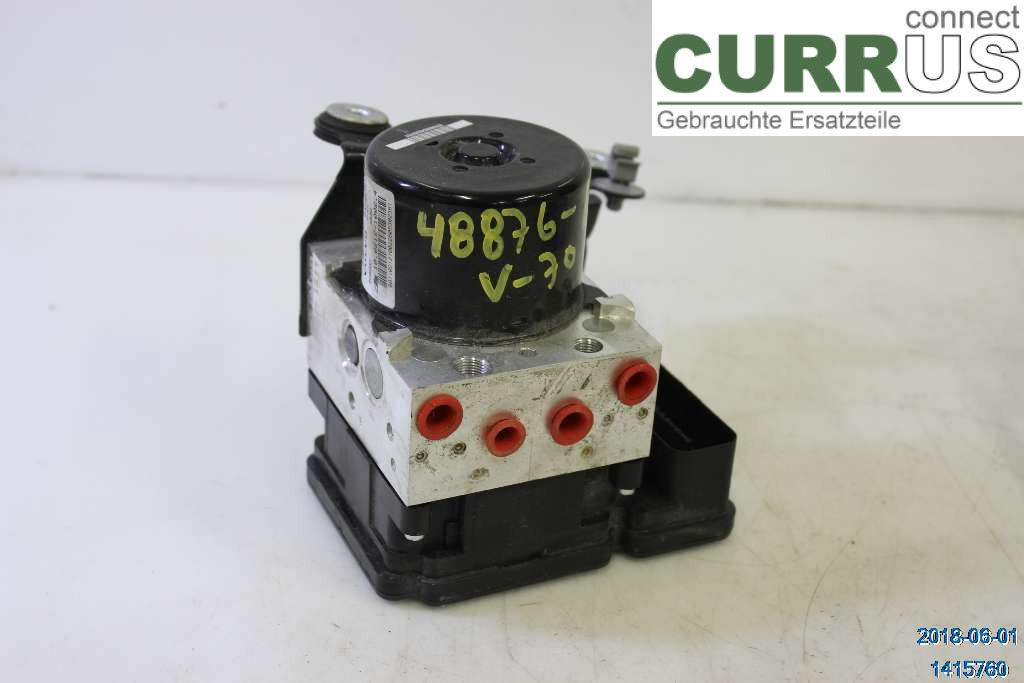 VOLVO V70    14-16 ABS Hydraulic unit 31423349 D3 2.0