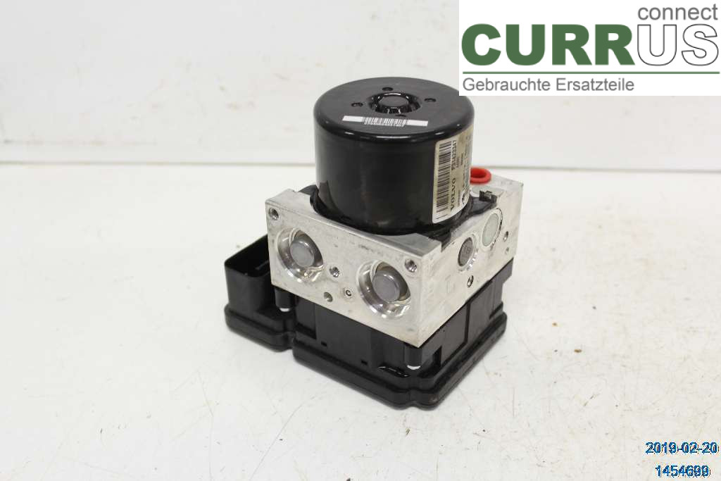 VOLVO V70    14-16 ABS Hydraulic unit 31423349 D4 2,0