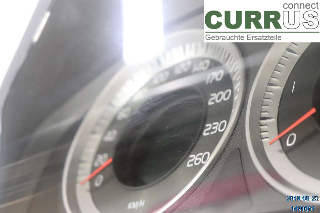 VOLVO XC70   08-13 Instrument cluster / comb 36001836 D5 2.4