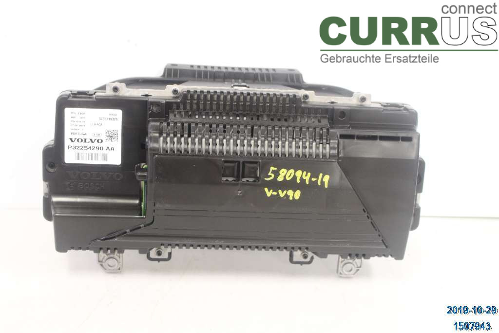 VOLVO V90 CROSS COUNTRY 17- Instrumentpanel / kombiinstrument 36013031 D4 2,0