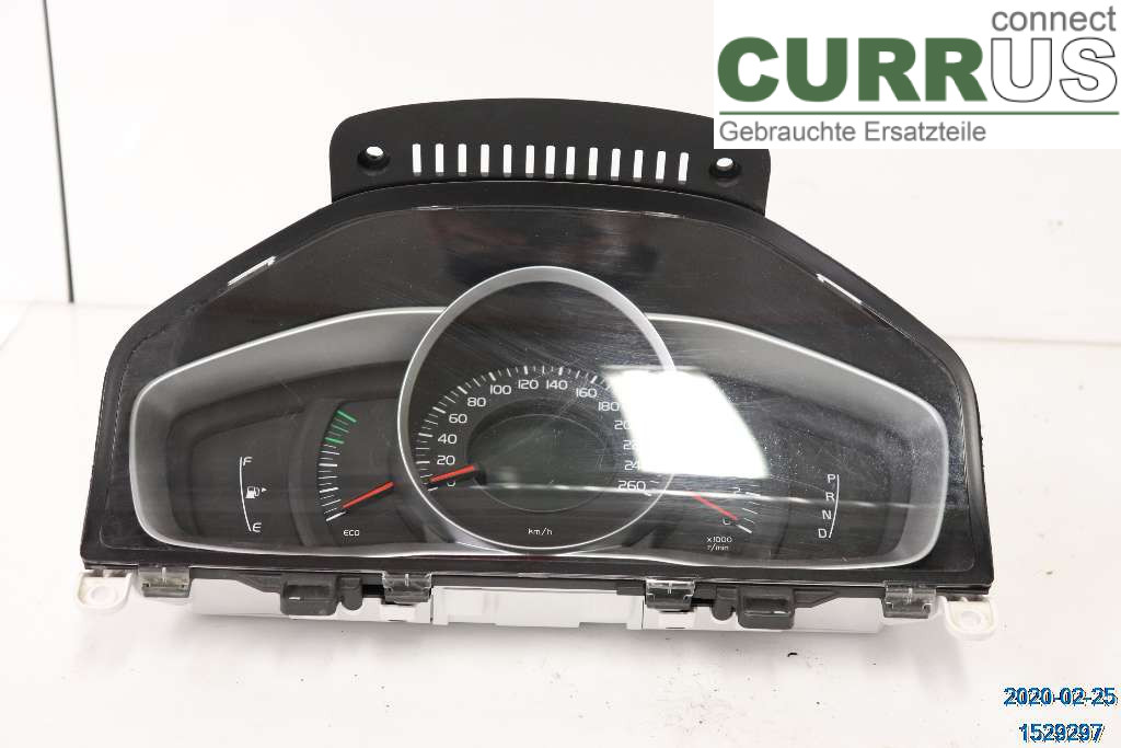 VOLVO V60  14-18 Instrument cluster / comb 36001771 D2 1.6