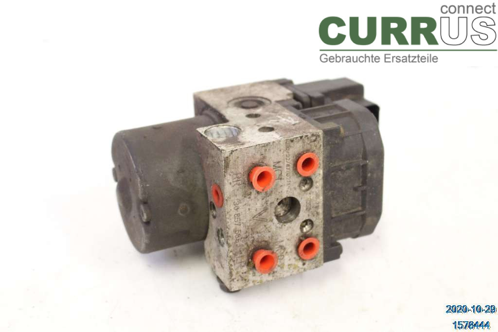 VOLVO S40/V40    96-04 ABS Hydraulic unit 30856098 T4 2.0
