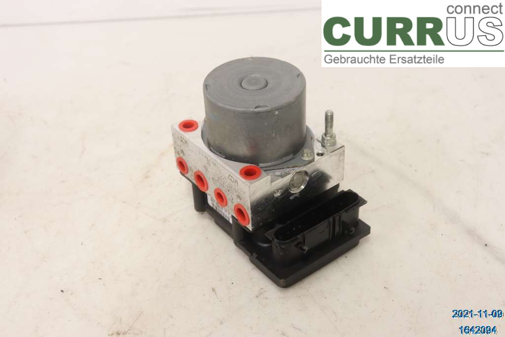 RENAULT CLIO II    01-08 ABS Hydraulic unit 7701067629 1,2 16V