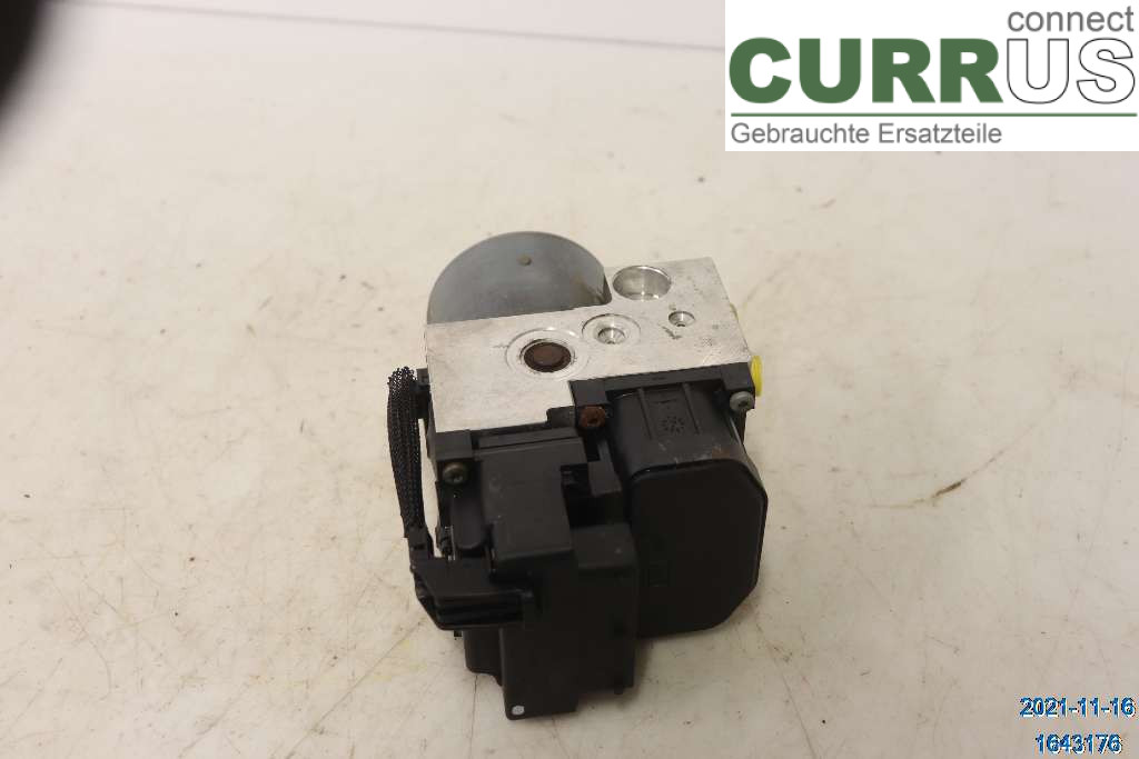 SUBARU FORESTER SG 03-05 ABS Hydraulic unit 27594SA011 2,0