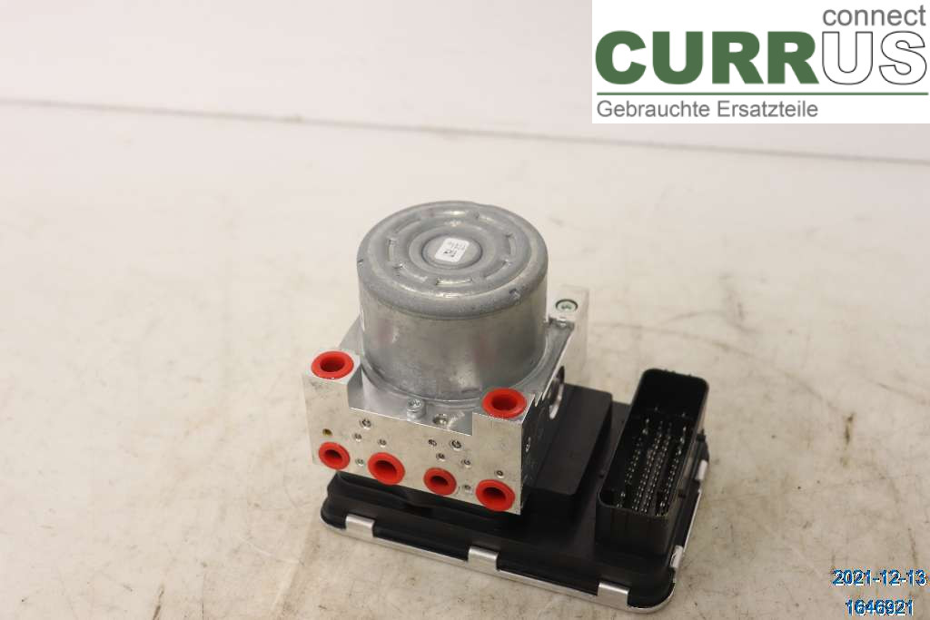 VOLVO V90 CROSS COUNTRY 17- ABS Hydraulic unit 31680104 D4 2.0