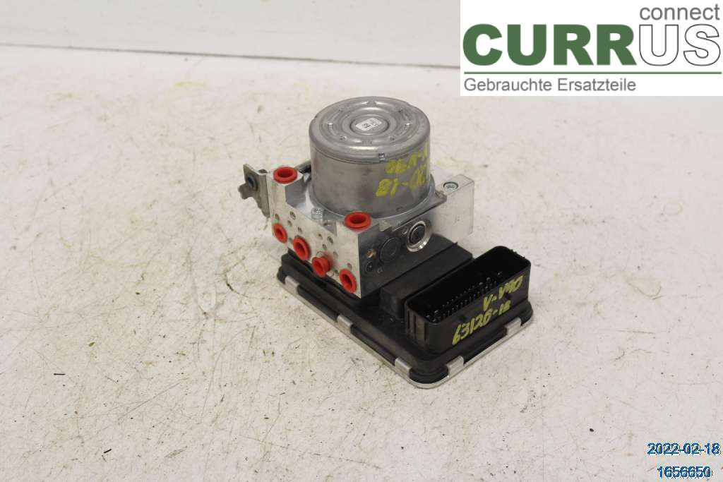 VOLVO V90  17- ABS Hydraulic unit 31680104 D3 2,0  D4204T4