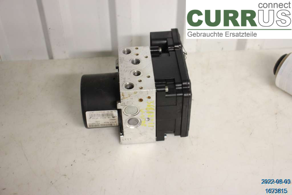 VOLVO V70      08-13 ABS Hydraulic unit 31329140 2.4 D5