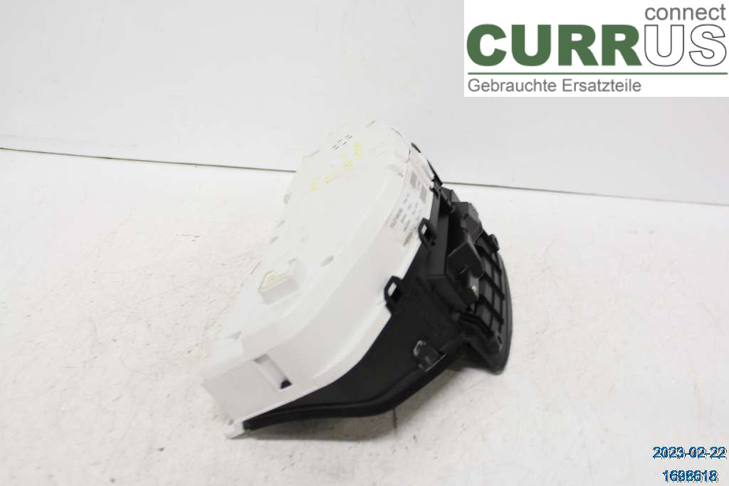 VOLVO V70      08-13 Instrumentkam 36002598 1,6D