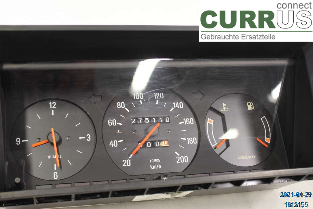VOLVO 240      81-87 Instrument cluster / comb 1348561 2,3 mk2