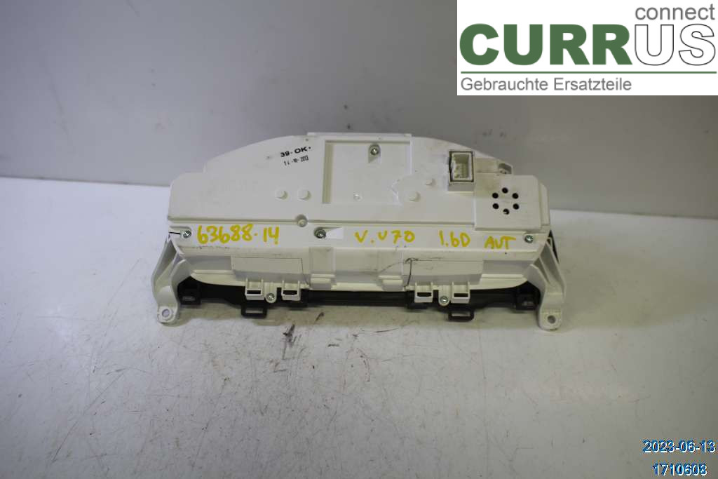 VOLVO V70    14-16 Instrument cluster / comb 36001771 D2 1.6