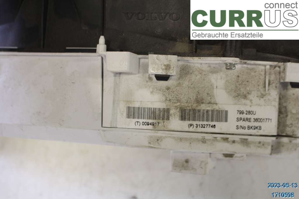 VOLVO V70    14-16 Instrument cluster / comb 36001771 D2 1.6