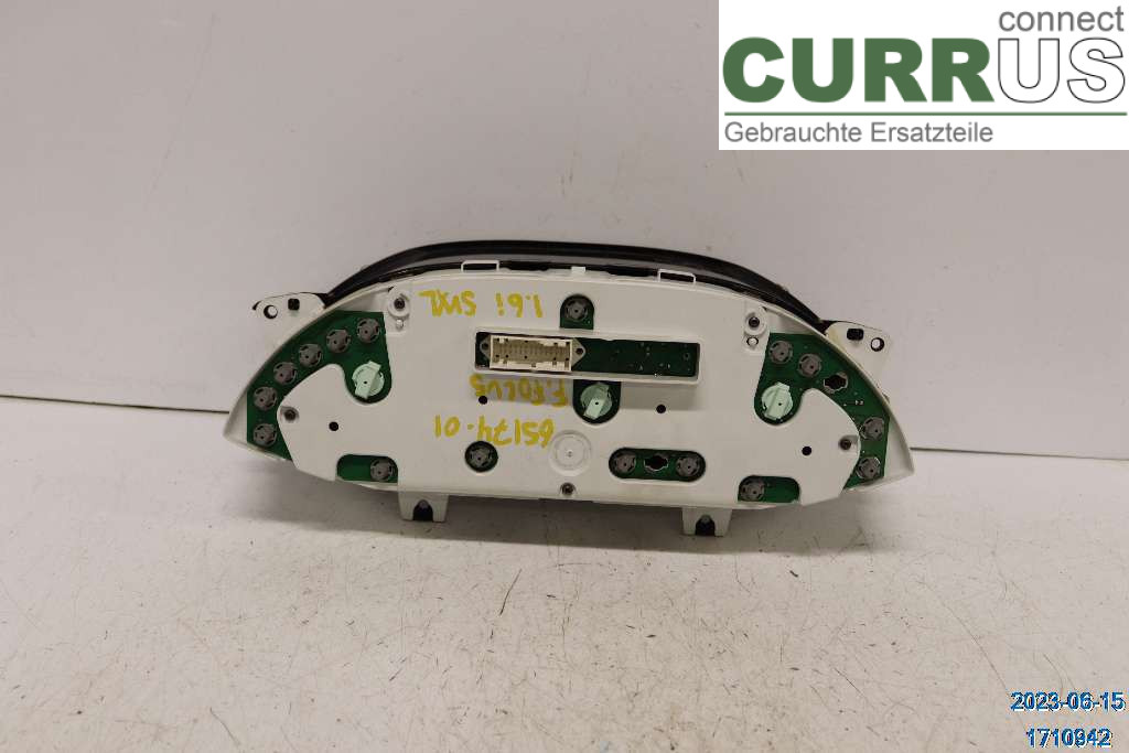 FORD FOCUS     99-04 Instrument cluster / comb 1328428 1,6I